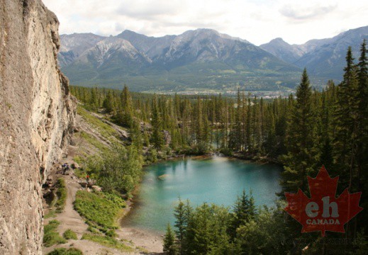 Grassi Lakes徒步旅行路線