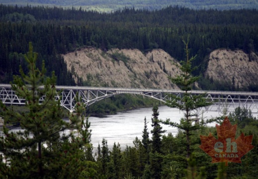 Teslin河大橋