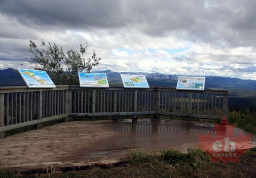 Lookout at Ogilvie Ridge