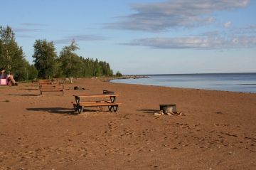 slave_lake_hay_river_park_beach2