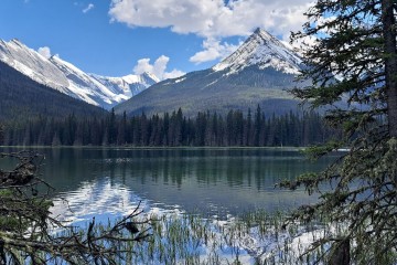 jacques-lake-jasper-national-park